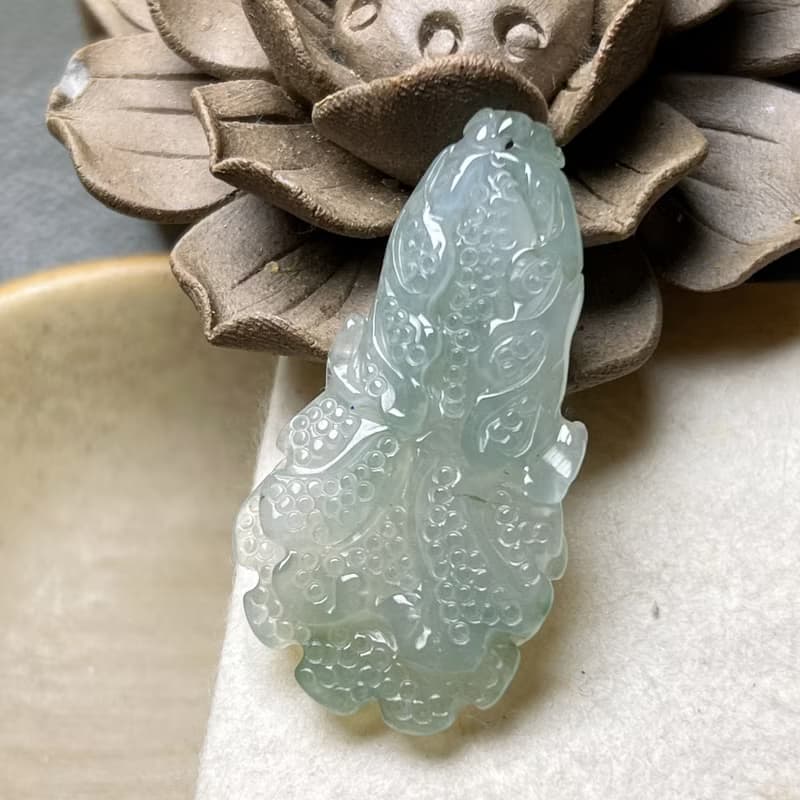 冰種翡翠巧雕白菜 | 天然緬甸玉A貨翡翠 | 送禮