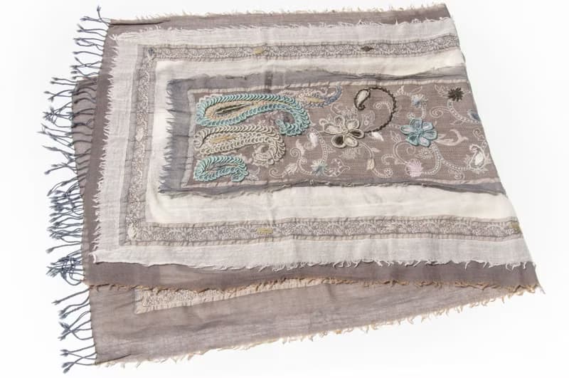 喀什米爾Cashmere/水煮羊毛披肩/針織圍巾/刺繡圍巾/羊絨披巾-花