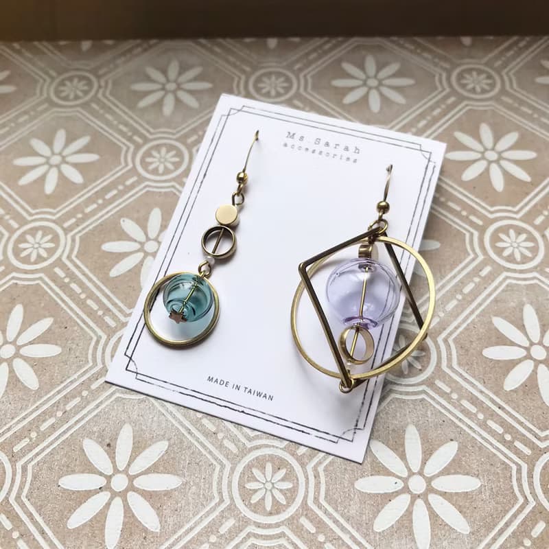 異國泡泡_黃銅耳環_墨綠與紫(可改夾)