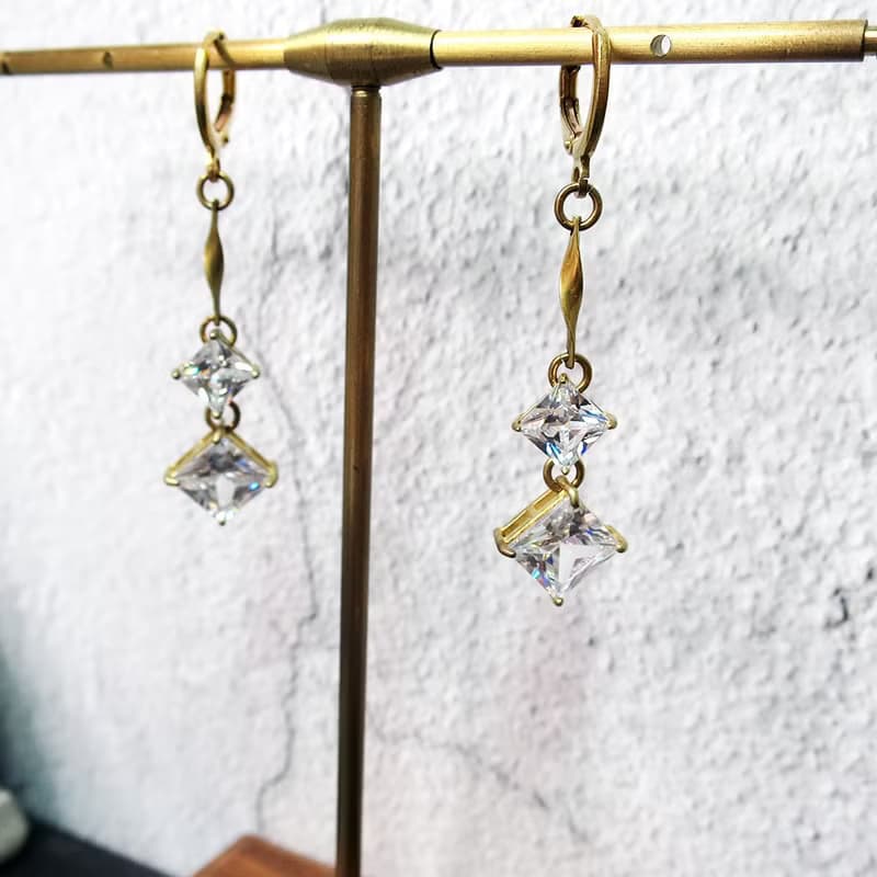 VIIART。星落。鋯石黃銅耳環 | 復古宮廷風原創耳針耳夾