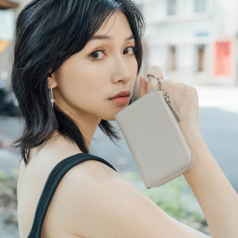 【禮物推薦】Roxie鑰匙皮革零錢包-淺灰色 生日送禮 可加購印名