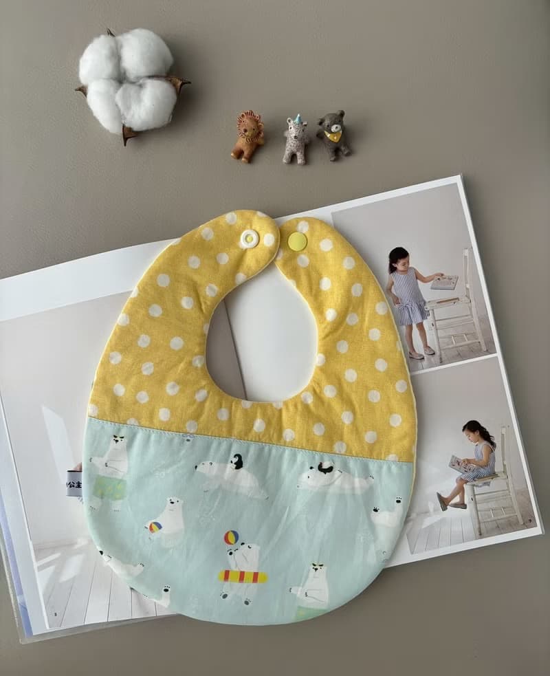 圍兜兜 新生兒禮 彌月禮  口水巾 好忙好忙的北極熊