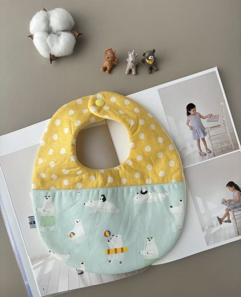 圍兜兜 新生兒禮 彌月禮  口水巾 好忙好忙的北極熊