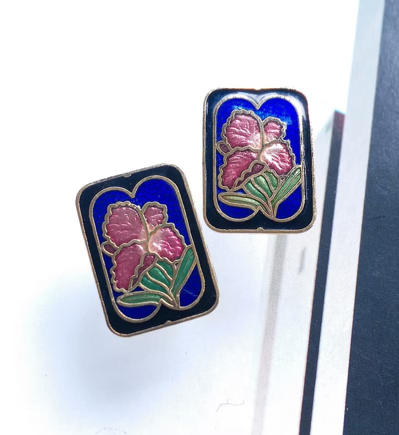 【西洋古董飾品 】景泰藍 黑藍色調 方形花卉 針式耳環