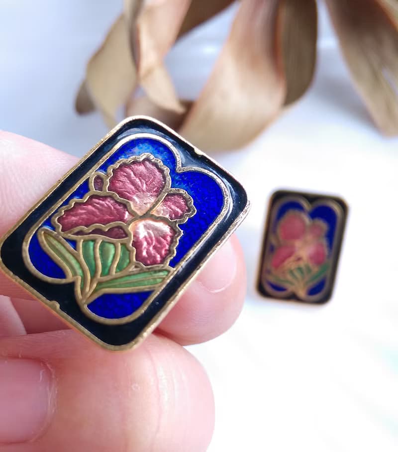 【西洋古董飾品 】景泰藍 黑藍色調 方形花卉 針式耳環