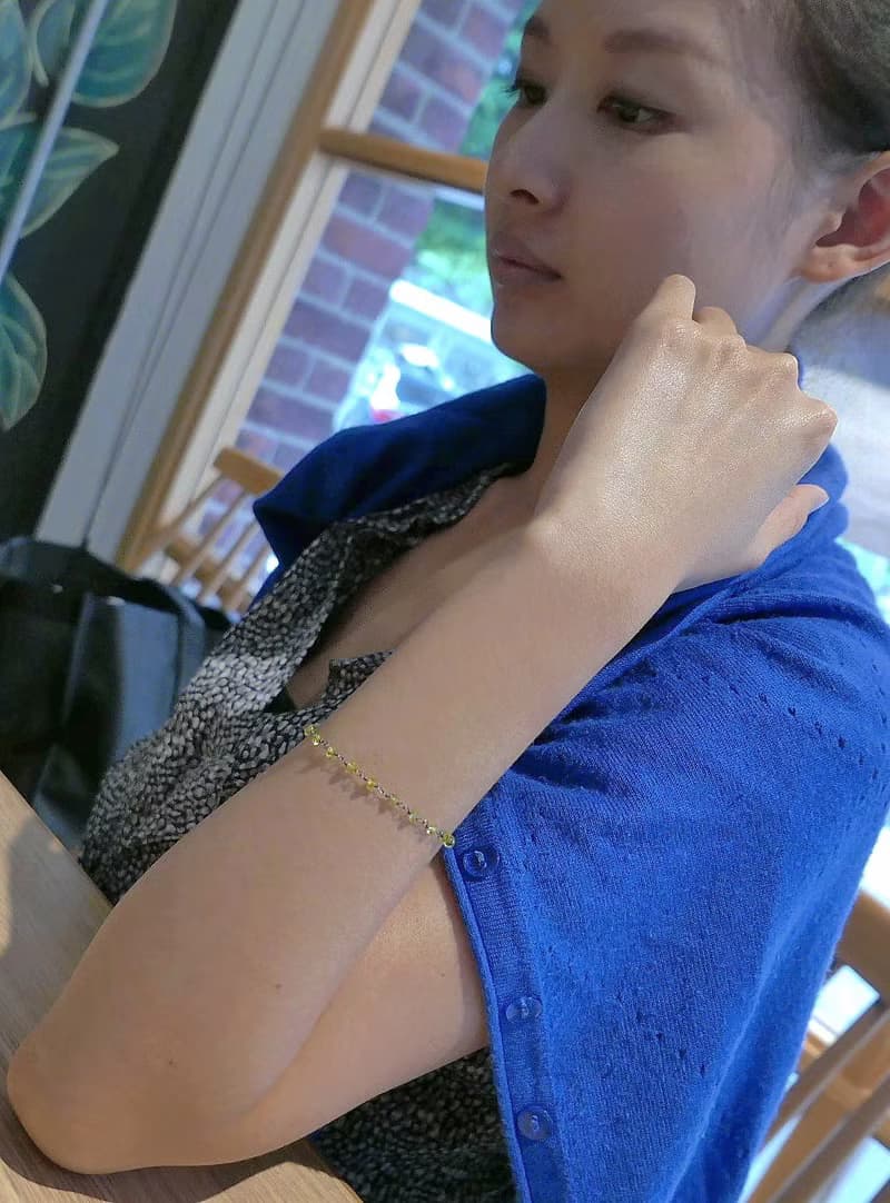 【買一送一】 || 8月誕生石 ||  橄欖石灰黑  925銀 誕生石細手鍊