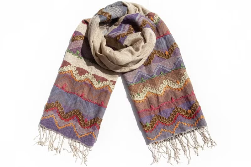 喀什米爾Cashmere/水煮羊毛披肩/針織圍巾/刺繡圍巾/羊絨披巾-花