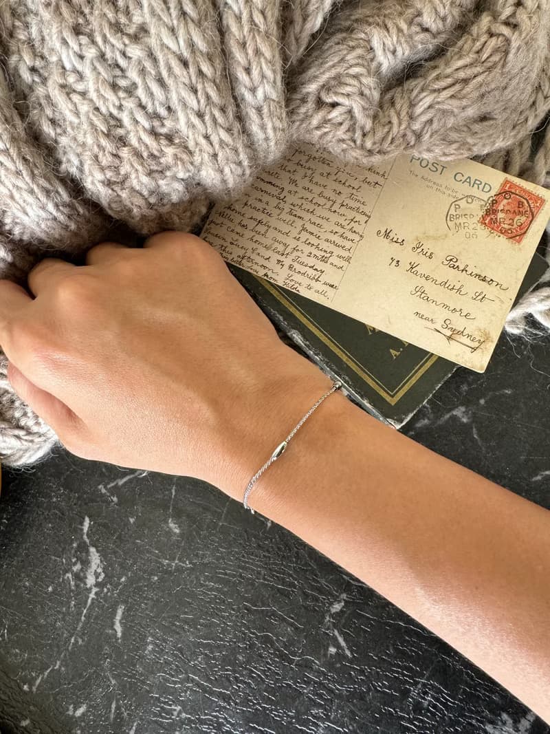 -古董可愛銀色小豆豆手鍊手環  AVON BR203