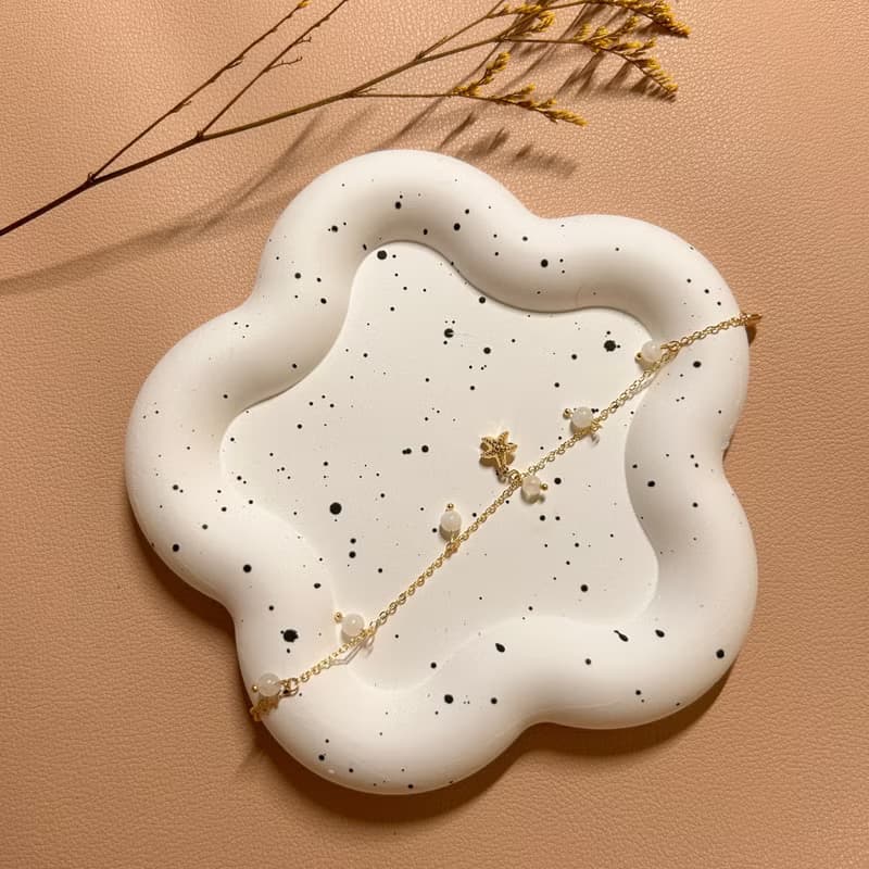 療癒系列No1. 被理解 14K金鍊 × 藍光月光石 × 海星-水晶手鍊