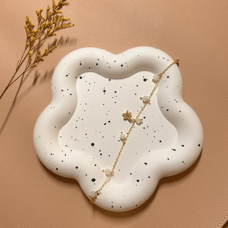 療癒系列No1. 被理解 14K金鍊 × 藍光月光石 × 海星-水晶手鍊