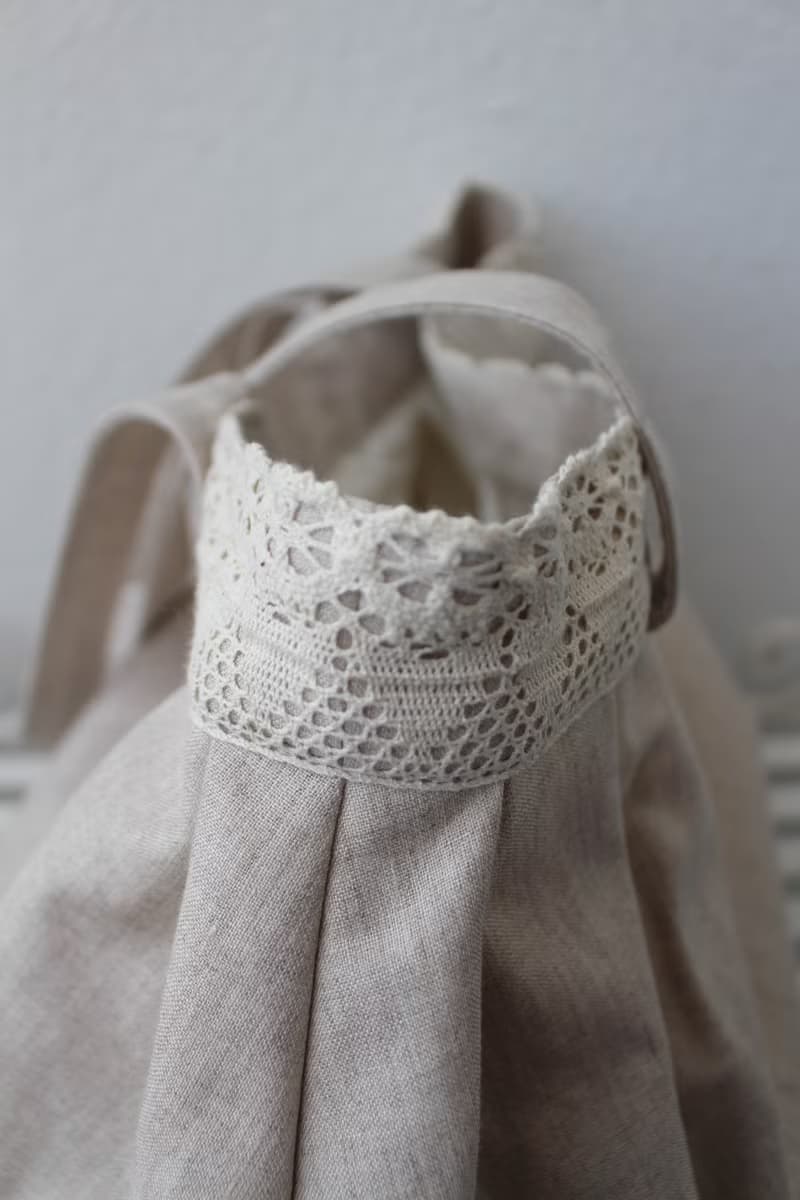 CECILE Classic Lace Handbag / Handmade / EB-639