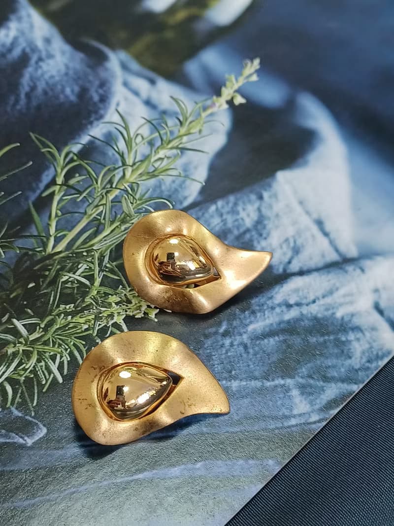vintage jewelry  古董夾式耳環  火的波紋