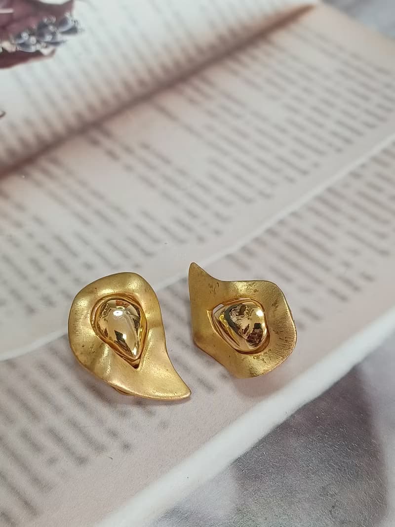 vintage jewelry  古董夾式耳環  火的波紋