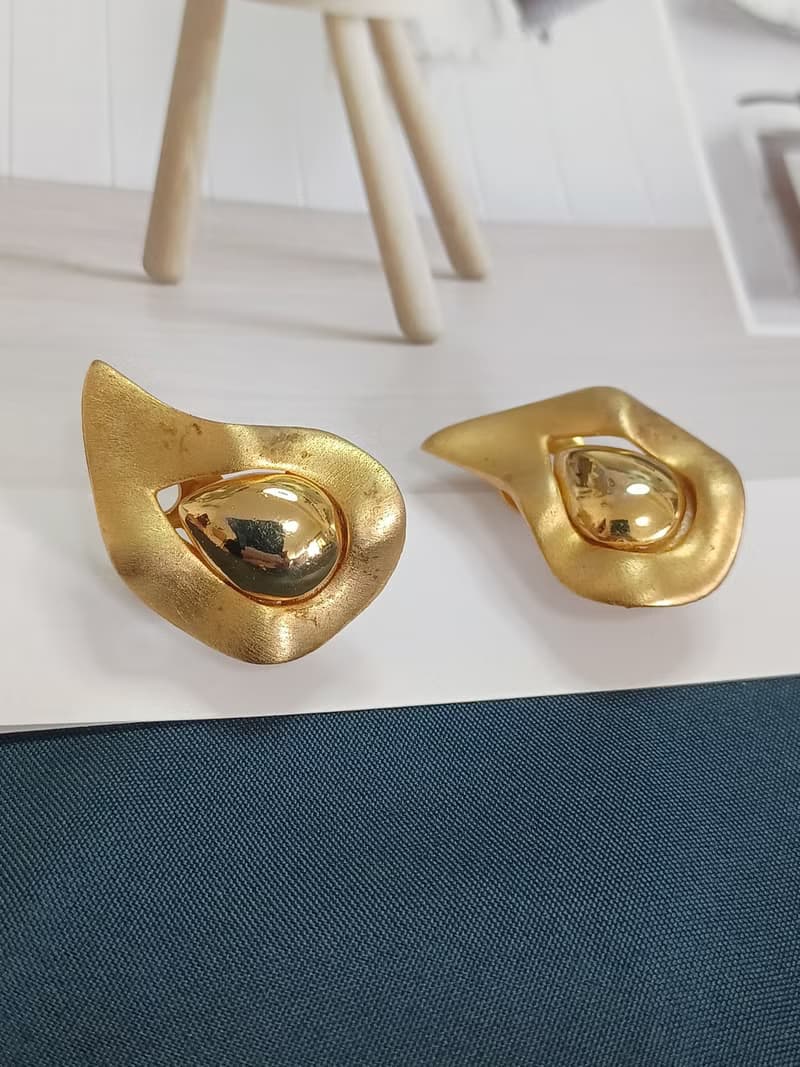 vintage jewelry  古董夾式耳環  火的波紋