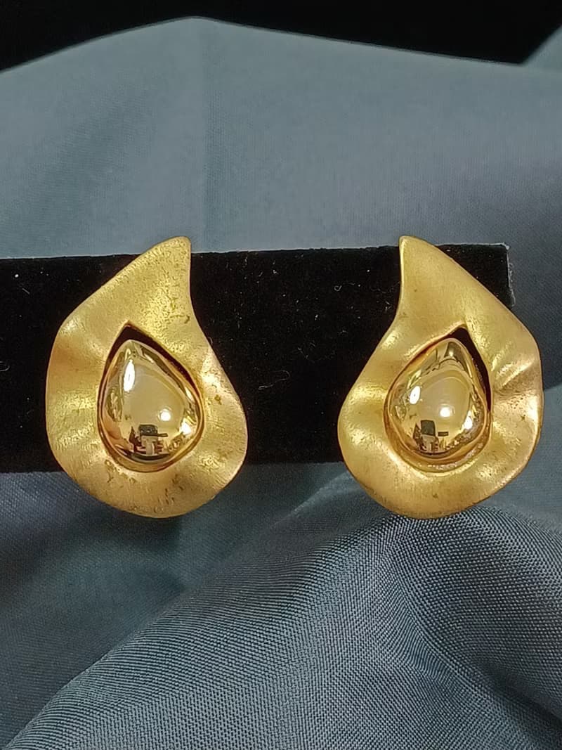 vintage jewelry  古董夾式耳環  火的波紋