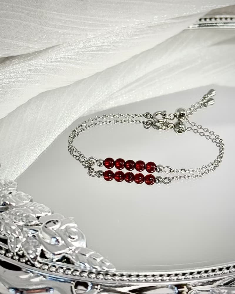 極細氣質紅石榴手鍊 - 醫療鋼/紅石榴石/絲滑可調式鍊