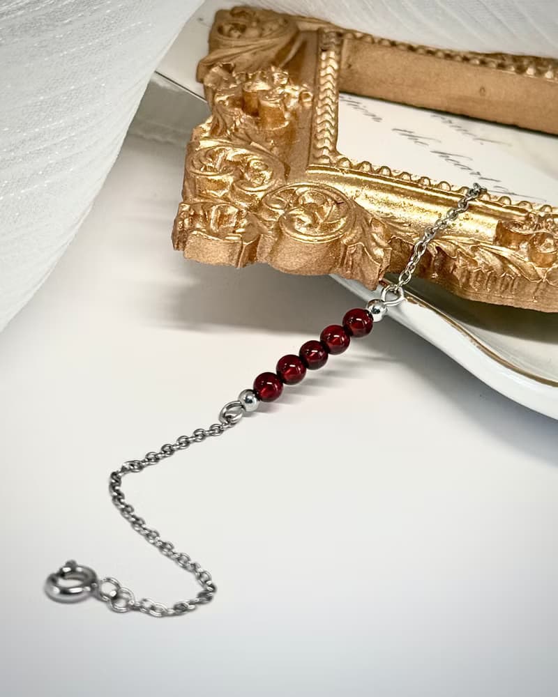 極細氣質紅石榴手鍊 - 醫療鋼/紅石榴石/絲滑可調式鍊
