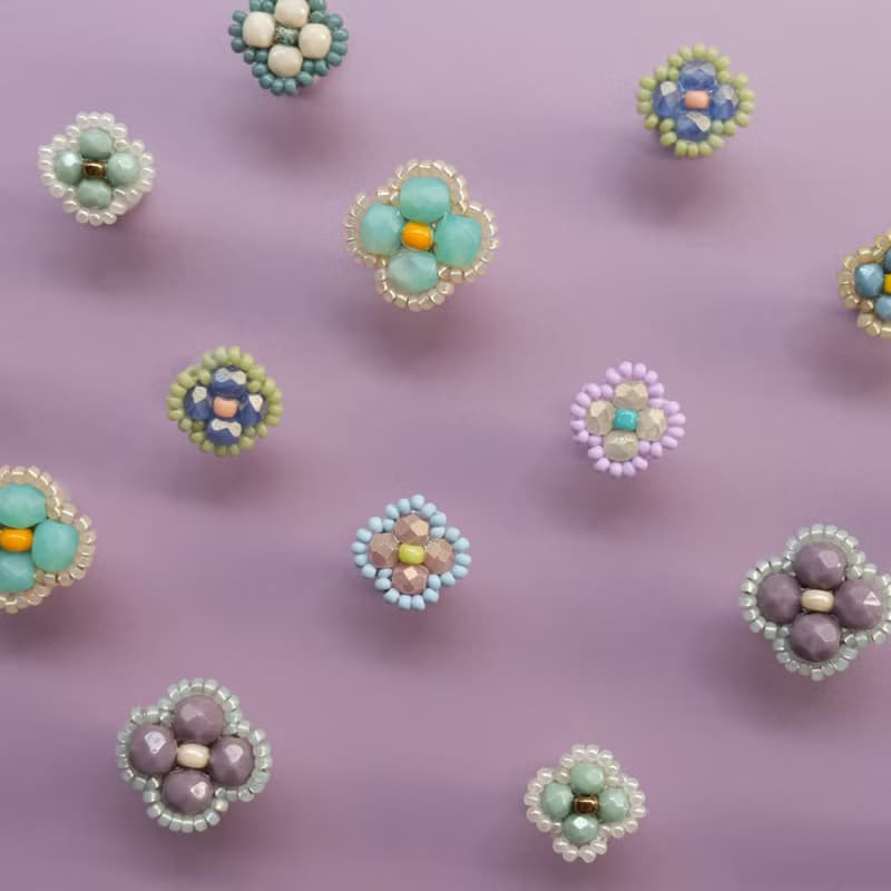 描邊白綠小花耳環 耳針耳夾 純銀耳針
