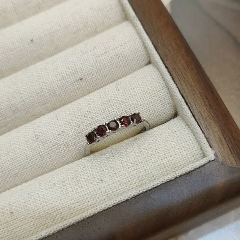 Le Bonheur 石榴石排戒 開口可調節(情人節 生日禮物 七夕禮物)