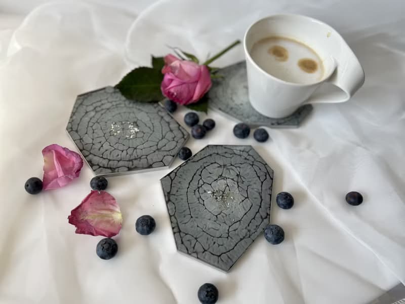 Grey hexagon coasters. Geometric modern coasters.喬遷禮物 杯墊 擺飾 家飾品 創作 世界でたった一つ