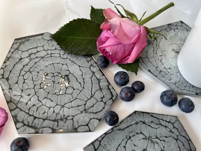 Grey hexagon coasters. Geometric modern coasters.喬遷禮物 杯墊 擺飾 家飾品 創作 世界でたった一つ