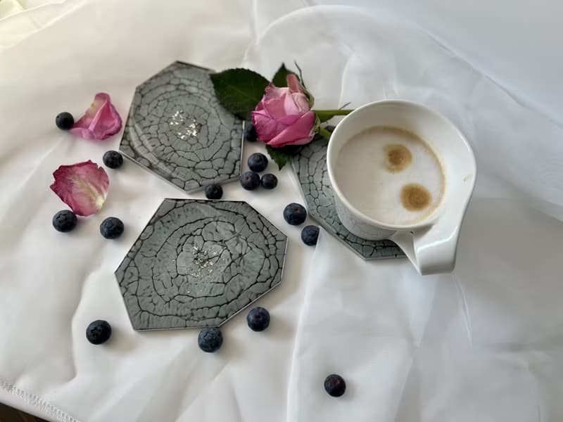 Grey hexagon coasters. Geometric modern coasters.喬遷禮物 杯墊 擺飾 家飾品 創作 世界でたった一つ