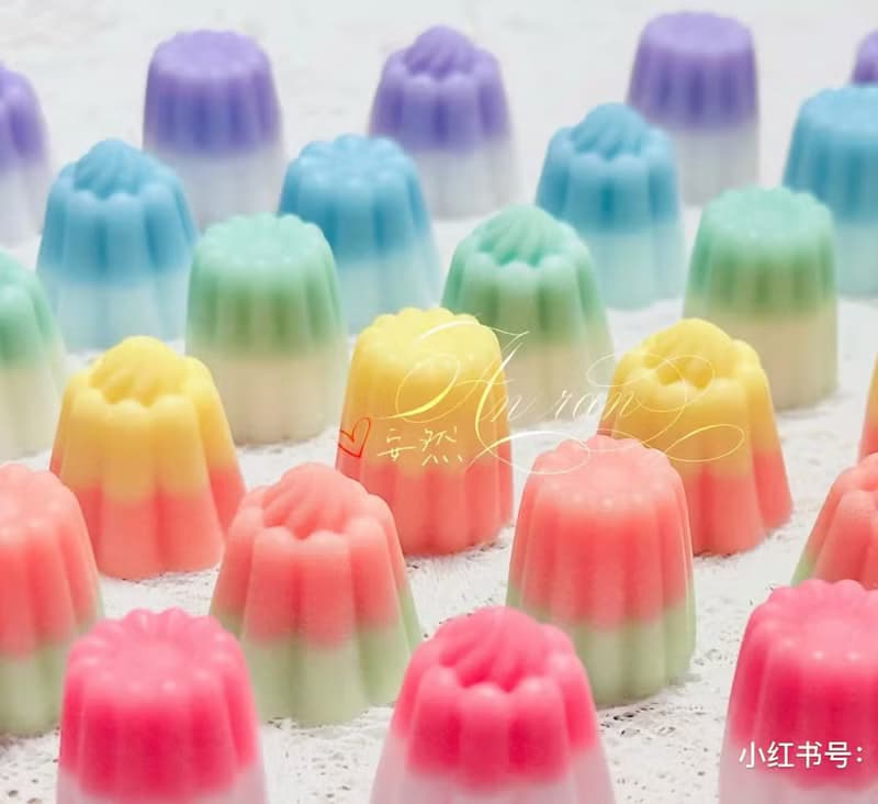 食品级硅胶模具单个高度约1.9CM-2CM底部直径约1.3CM