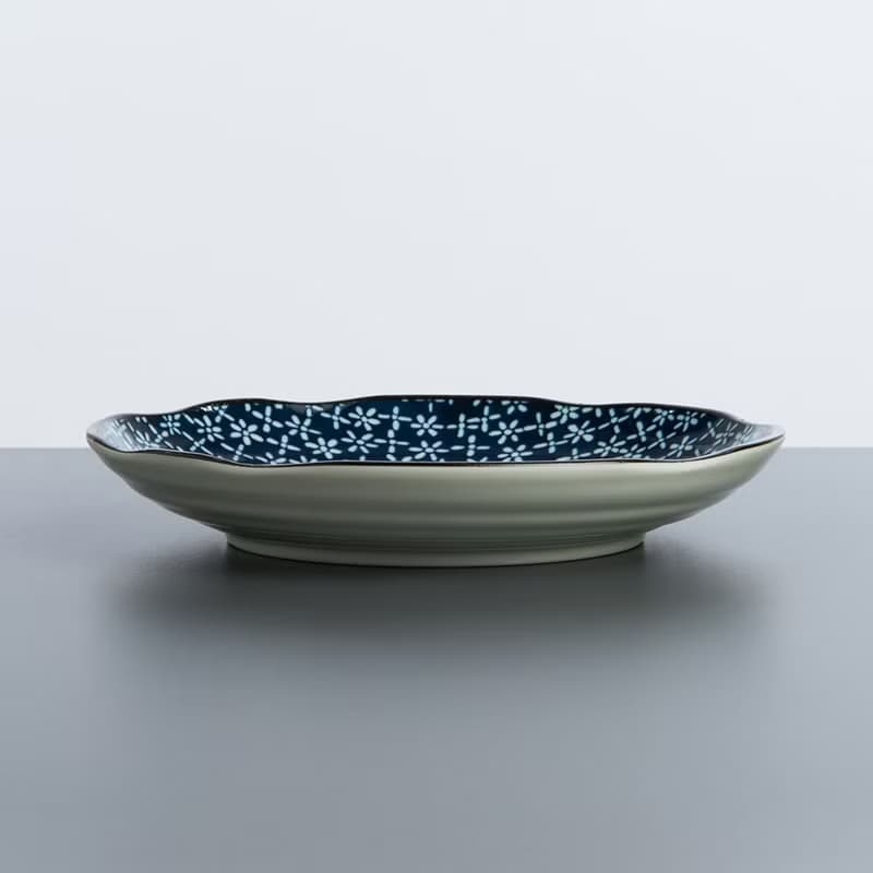 【西海陶器】日本美濃燒 古典菊造型大圓盤 (2件式) - 禮盒組