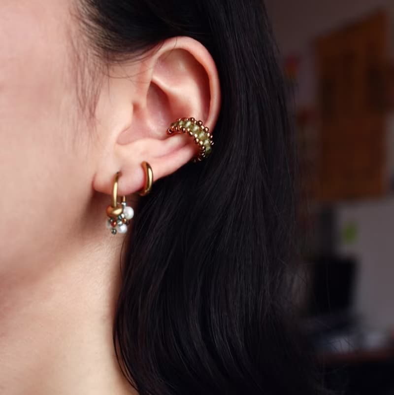 橄欖石耳骨夾 14kgf  橄欖石 耳骨夾 禮物