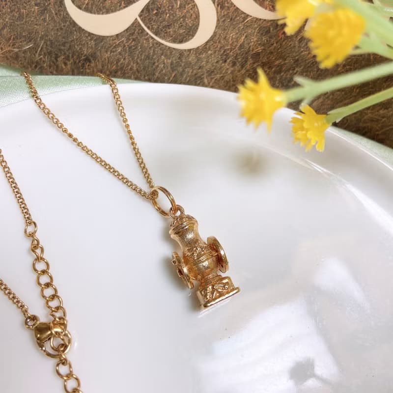 【西洋古董飾品】輪圈可轉動消防栓立體雕花 極質感 項鍊