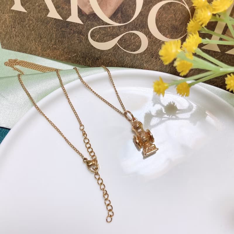 【西洋古董飾品】輪圈可轉動消防栓立體雕花 極質感 項鍊