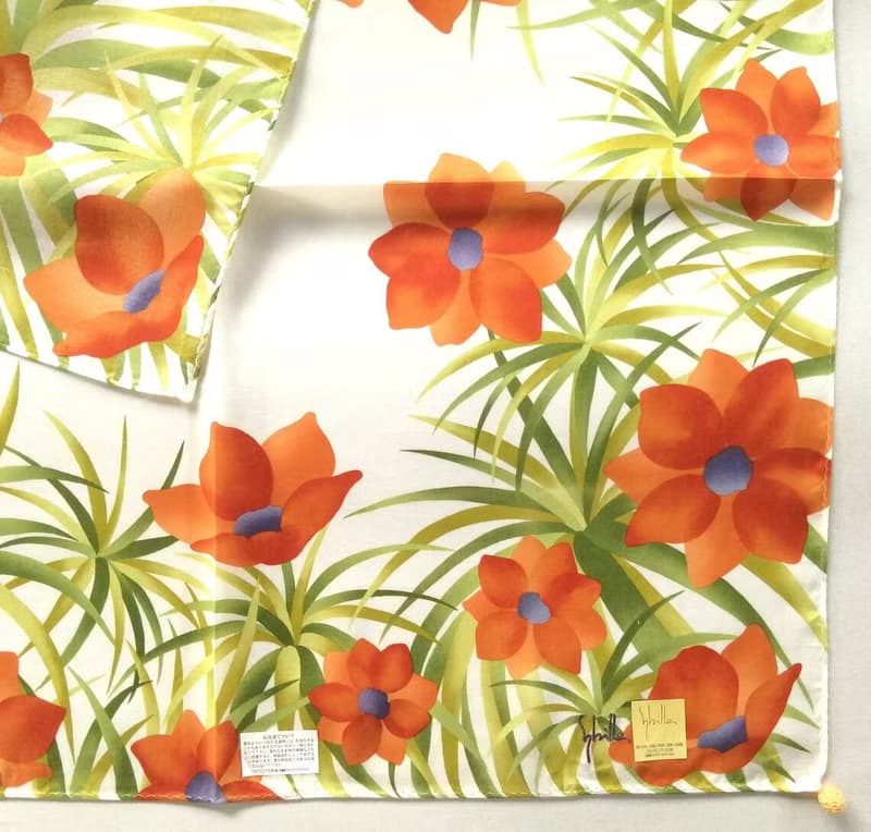 Sybilla Vintage Scarf Floral Bloom 23 x 22.5 inches