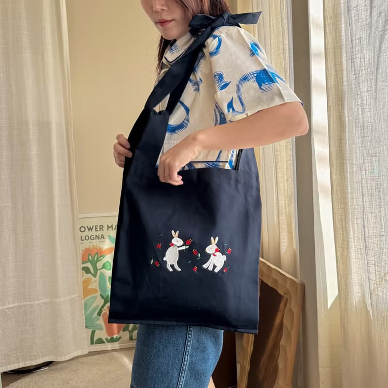 棉質刺繡購物肩背袋   Rabbit