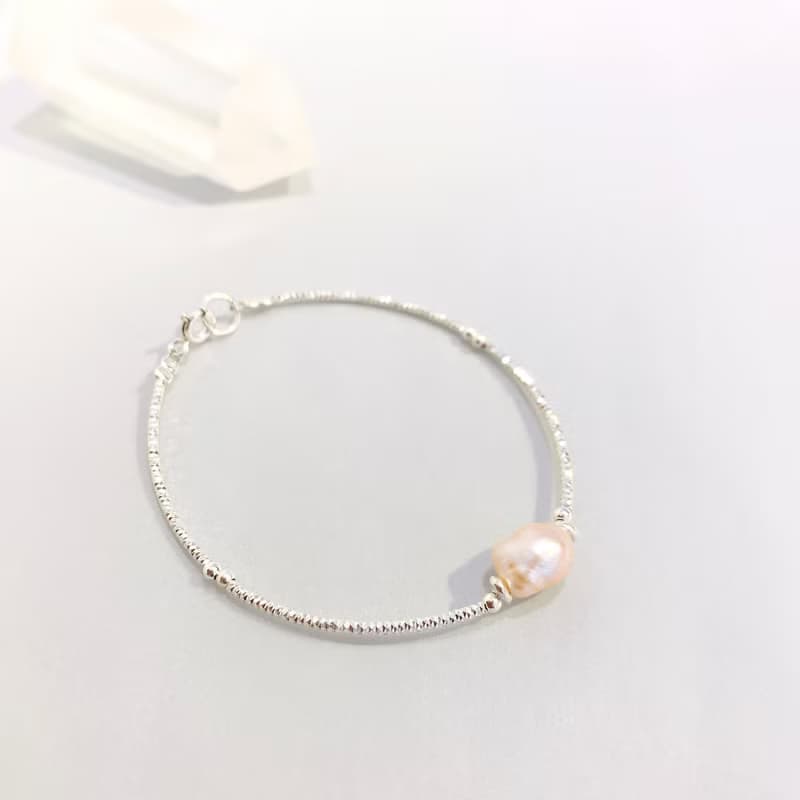 Ops Pearl silver bracelet- 粉膚色/珍珠/極簡/純銀/限定/手鍊