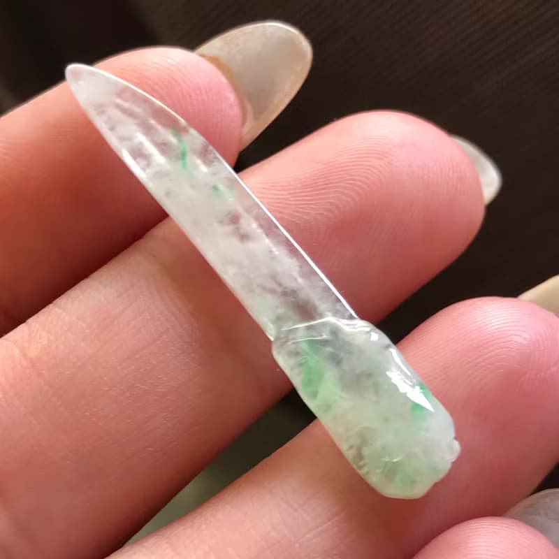 金絲陽綠玻璃種翡翠屠龍寶刀 | 天然緬甸玉A貨翡翠 | 送禮