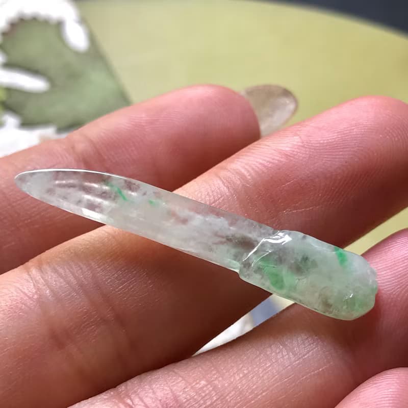 金絲陽綠玻璃種翡翠屠龍寶刀 | 天然緬甸玉A貨翡翠 | 送禮