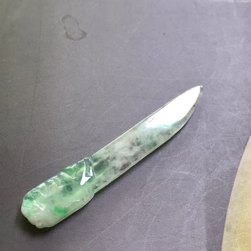 金絲陽綠玻璃種翡翠屠龍寶刀 | 天然緬甸玉A貨翡翠 | 送禮