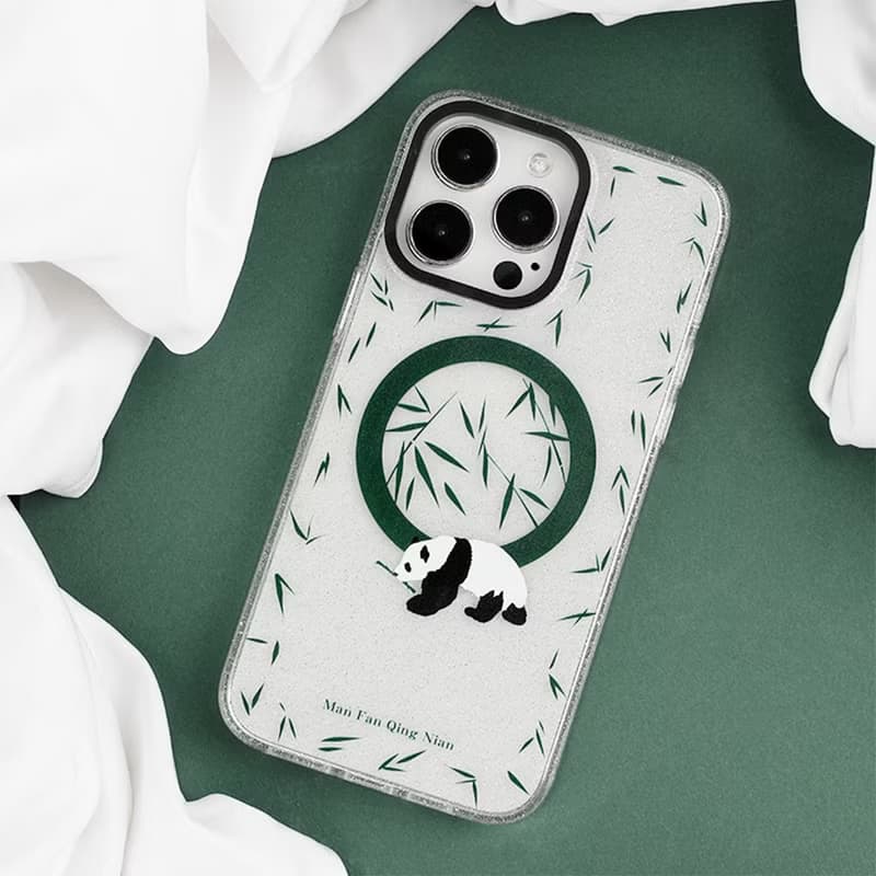 綠色竹林熊貓 iPhone 磁吸手機殼