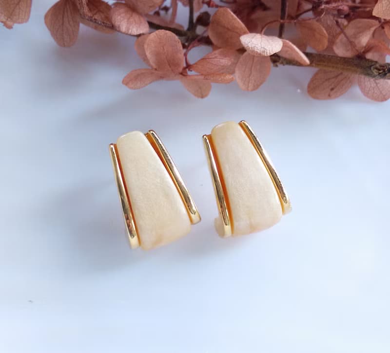 Vintage Jewelry 西洋古董飾品 Napier 金色調 知性典雅 針式耳環