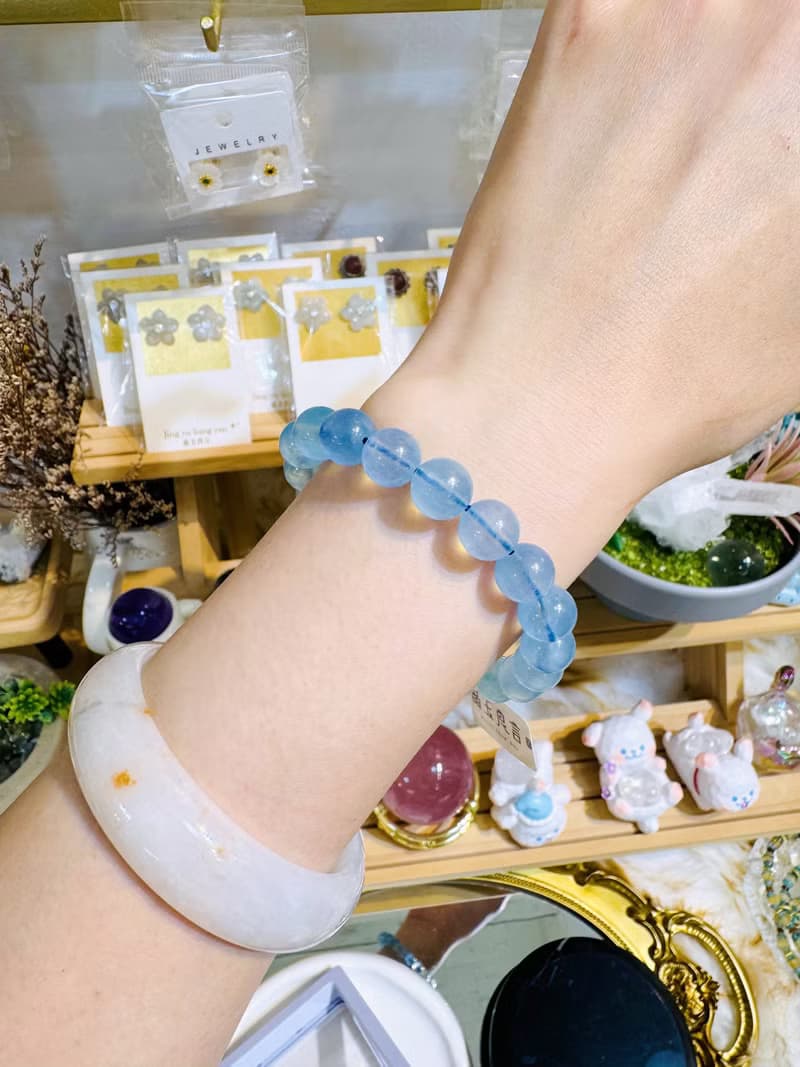 螢光仙女baby色海藍寶水晶10mm28.4g釋放壓力舒緩情緒療癒能量