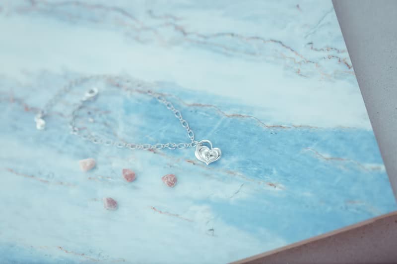 心鎖系列 -  纏繞之心 造型手鍊(HBRJA0906B-5)