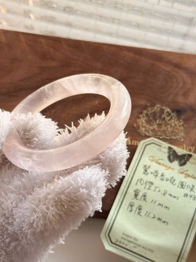 鶯啼春曉丨天然冰透馬達加斯加粉晶手鐲丨灌注水晶靈氣丨彌雅原創