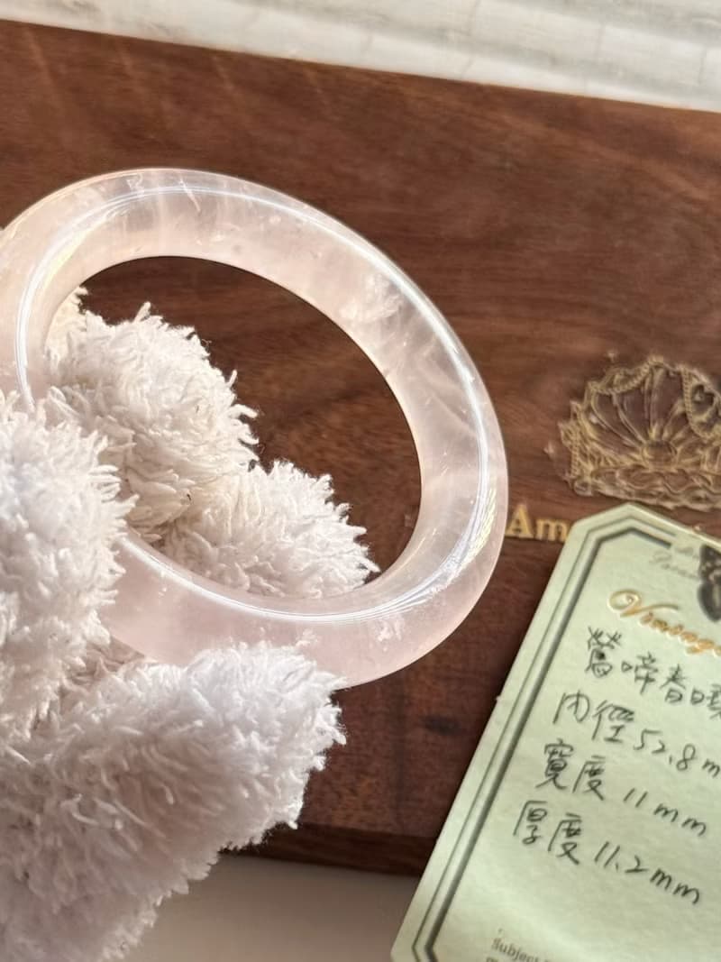 鶯啼春曉丨天然冰透馬達加斯加粉晶手鐲丨灌注水晶靈氣丨彌雅原創