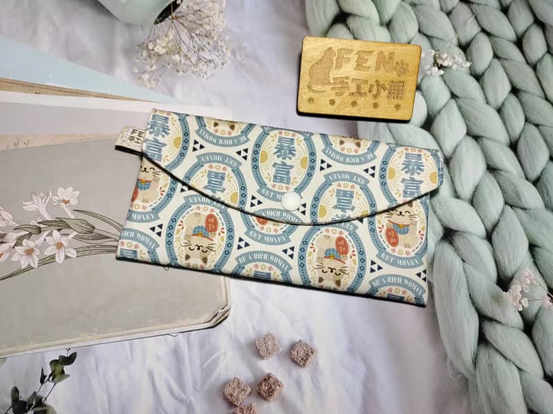 單層紅包袋-白藍暴富招財貓手作布紅包袋-存摺套-萬用收納袋