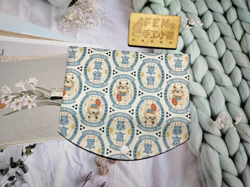 單層紅包袋-白藍暴富招財貓手作布紅包袋-存摺套-萬用收納袋