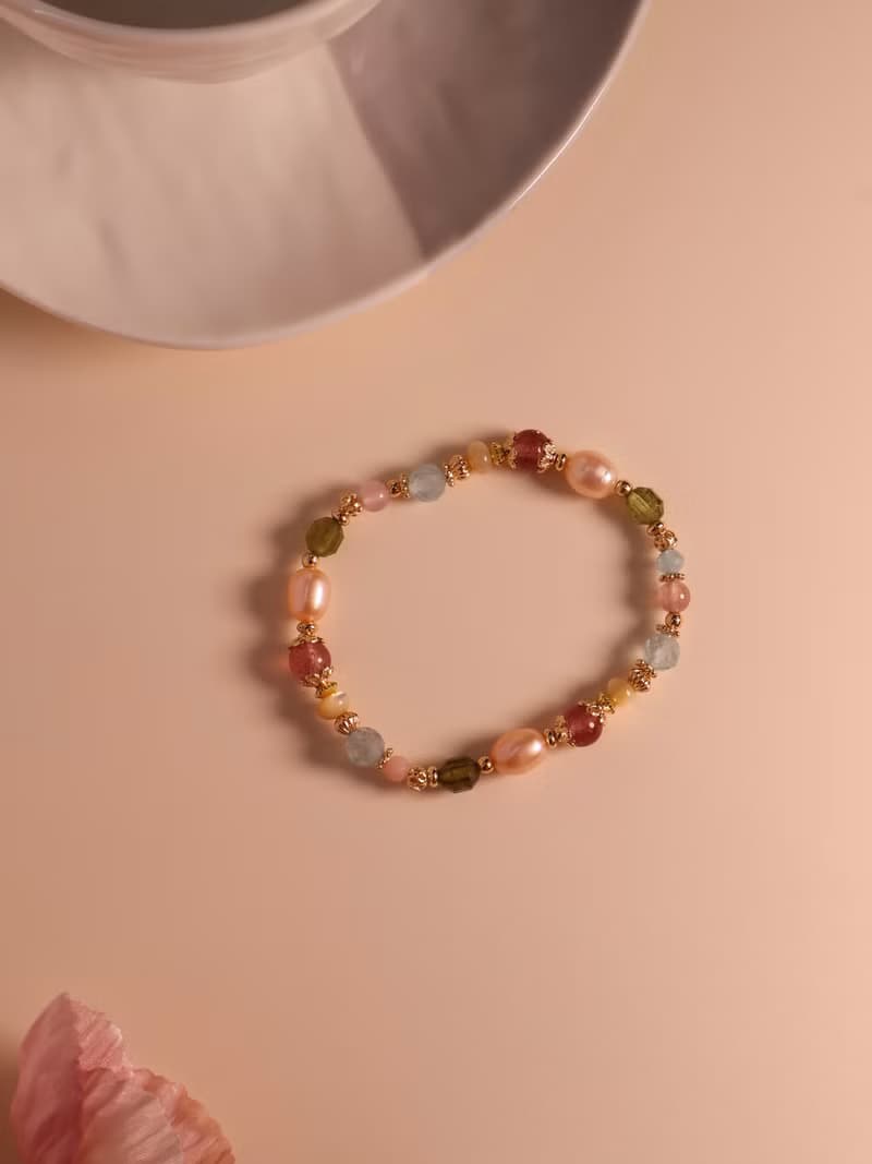 緞帶。橘粉淡水珍珠 海水藍寶 草莓晶 14K包金 水晶礦石手鍊
