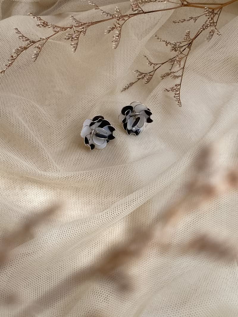現貨 賓士貓 | 貓咪印象 乳牛貓 耳環 貓奴 可改 夾式耳環
