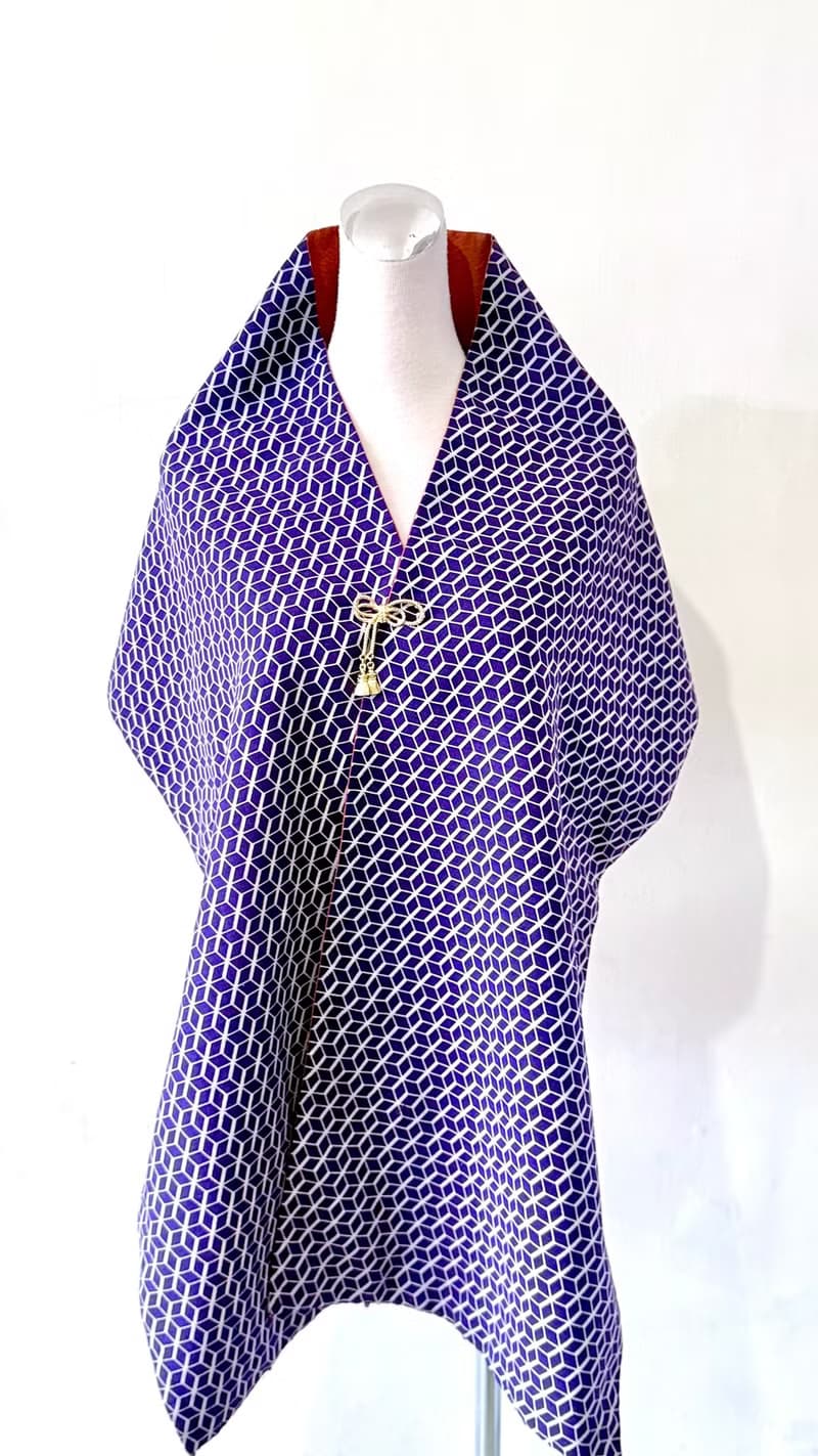 純手作絲質紫色幾何格撞色磚紅線條晚霞黑色灰階點點雲朵圍巾披肩