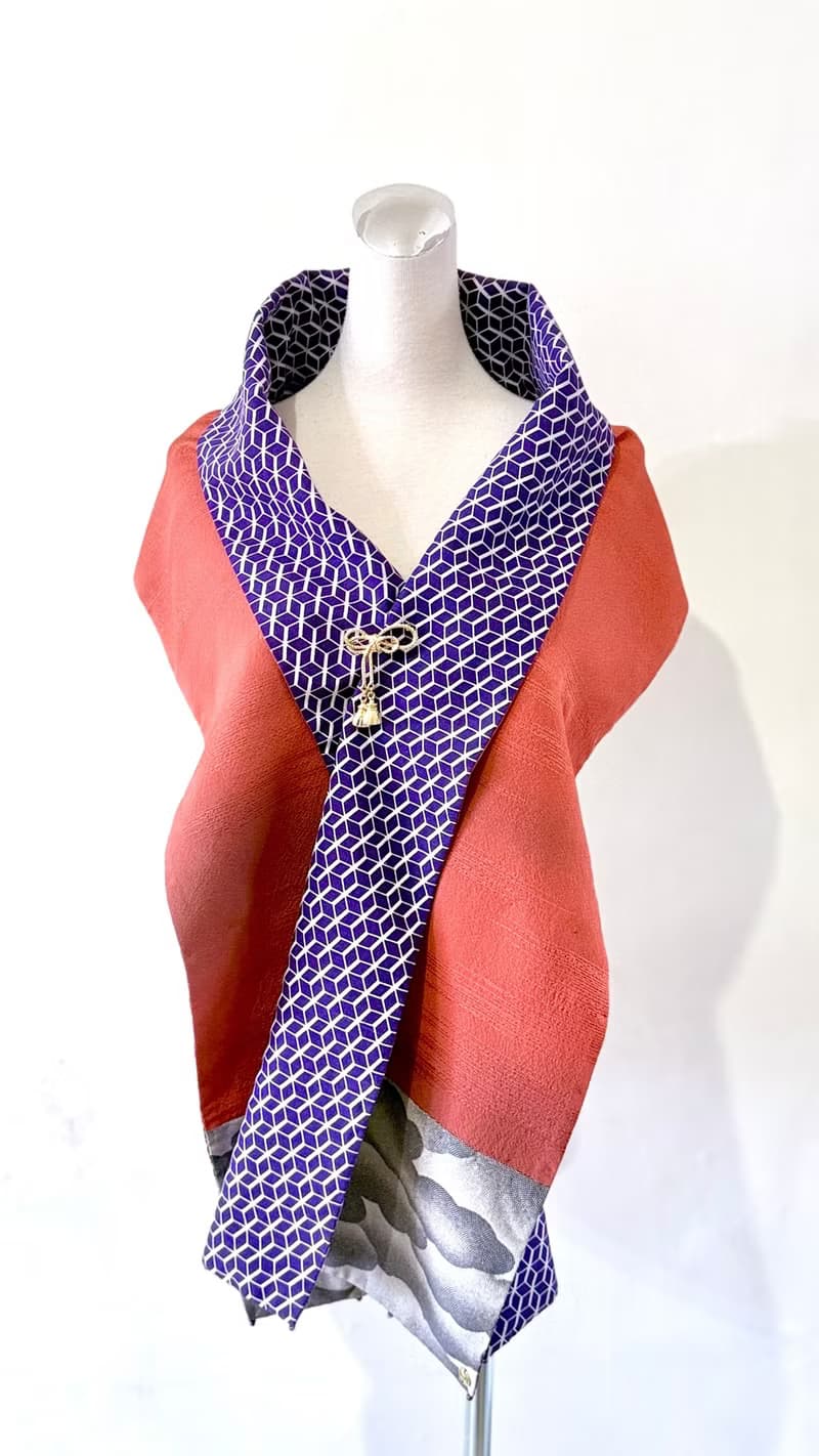 純手作絲質紫色幾何格撞色磚紅線條晚霞黑色灰階點點雲朵圍巾披肩
