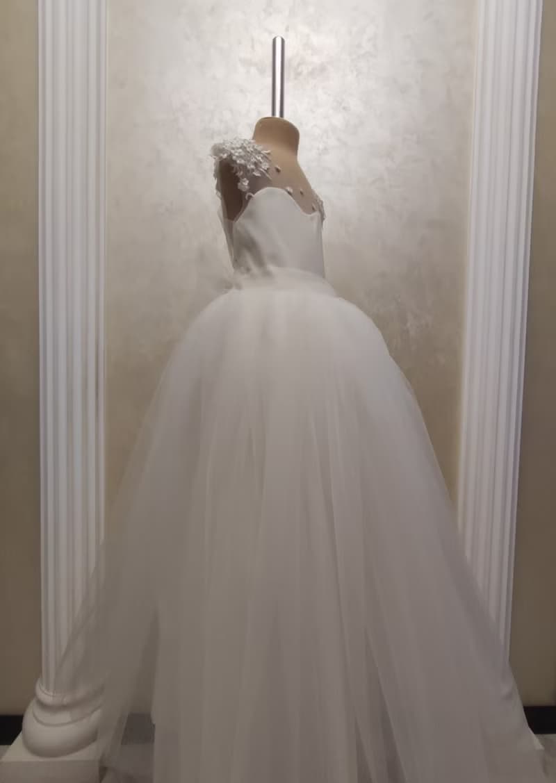 用於婚禮 生日 音樂會和其他慶祝活動的緞面花童禮服